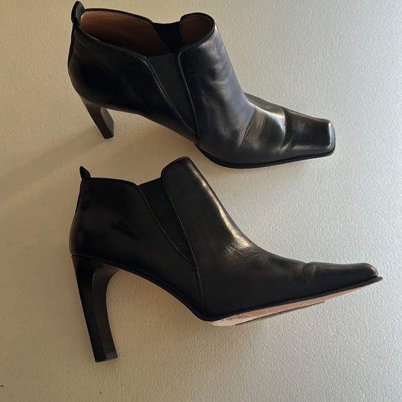 Joan & David Shoes - Circa Joan & David